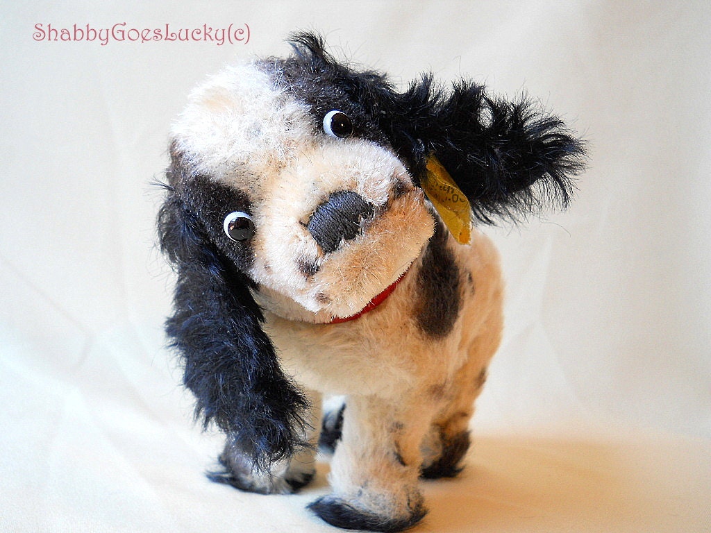Cocker Spaniel standing mohair dog, with button, label, leather collar ...