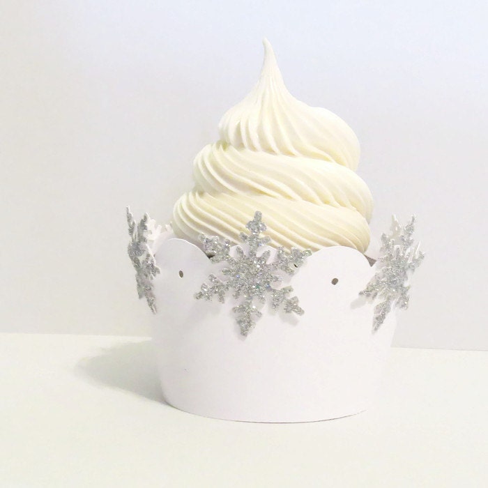 Winter Wedding Decor - Snowflake Cupcake Wrappers - Christmas Party Supplies - Pack of 12 - CoolestCuts