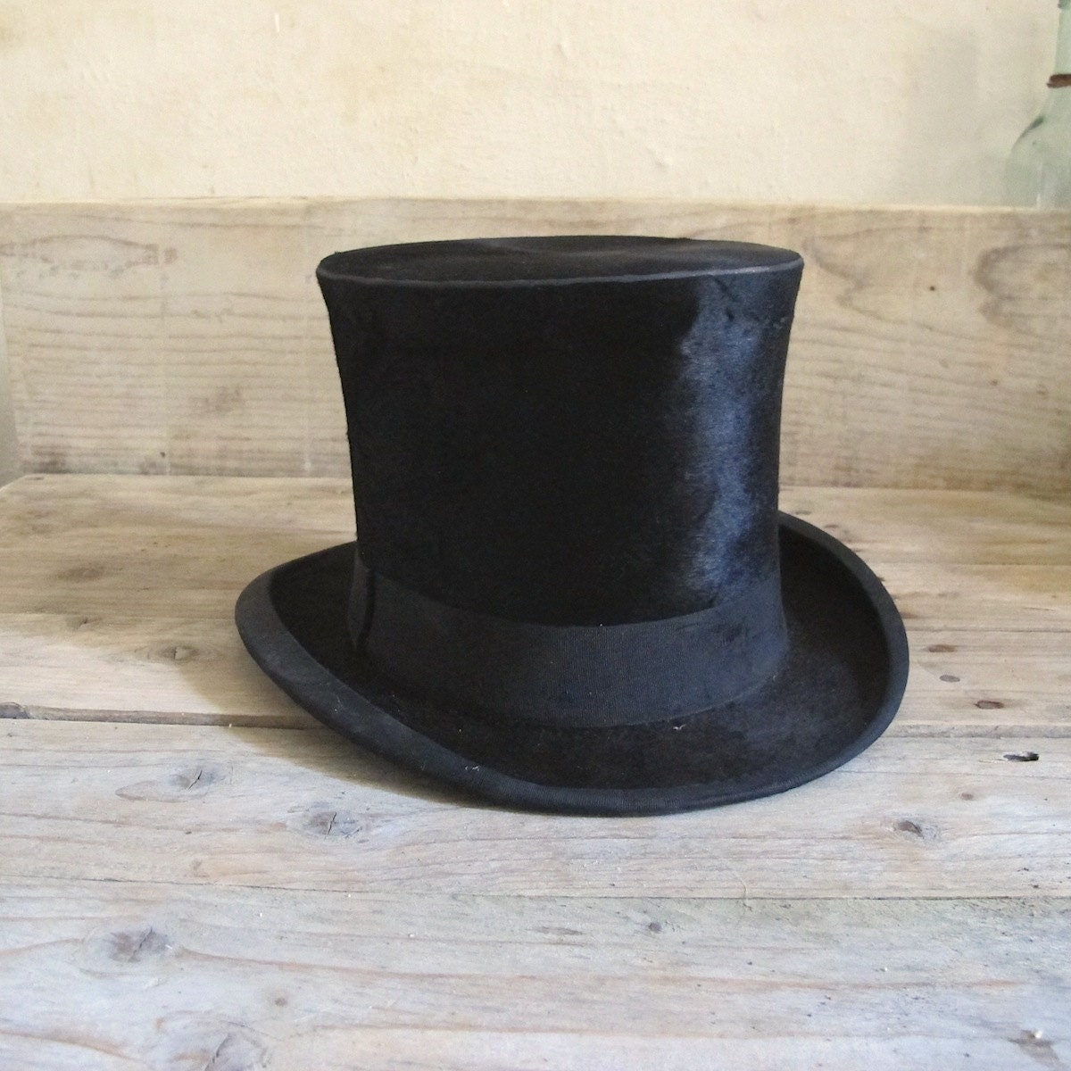 antique French 1900s Collapsible Top Hat Made in France - Paris Edwardian, victorian era - MaisonW
