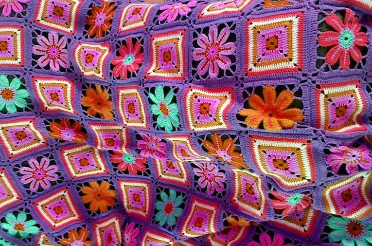 PDF Scrap Happy Floral Granny Square Afghan, Crochet Pattern