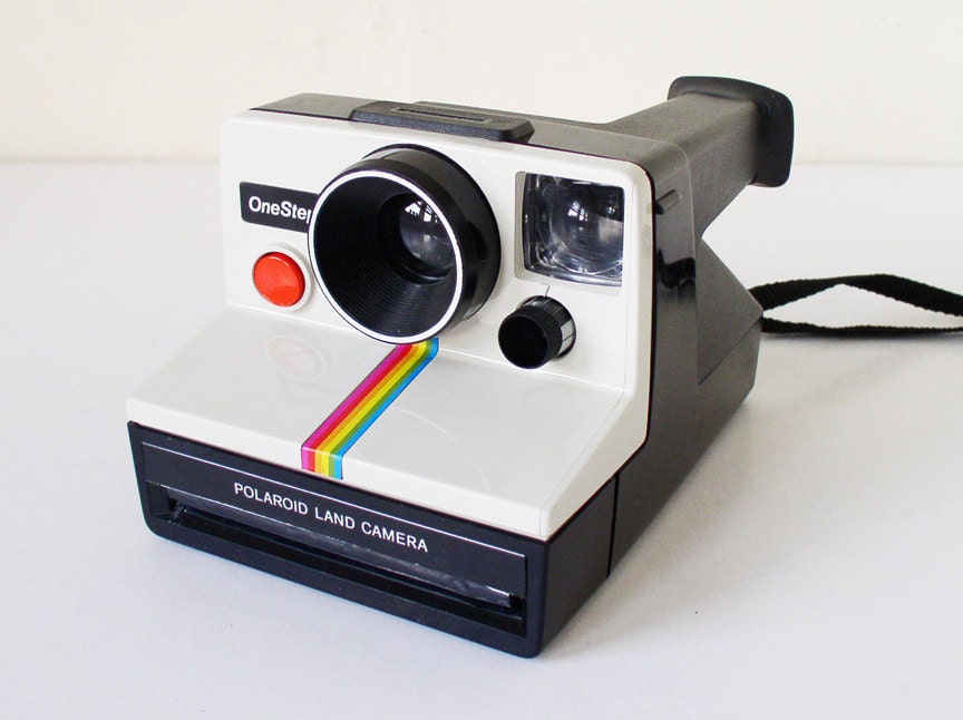 Polaroid One Step camera - kitschcafe