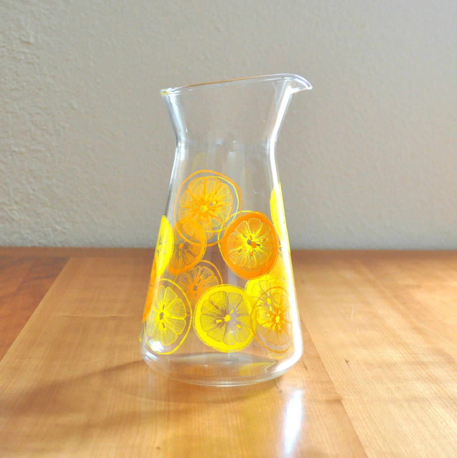 pyrex juice pitcher