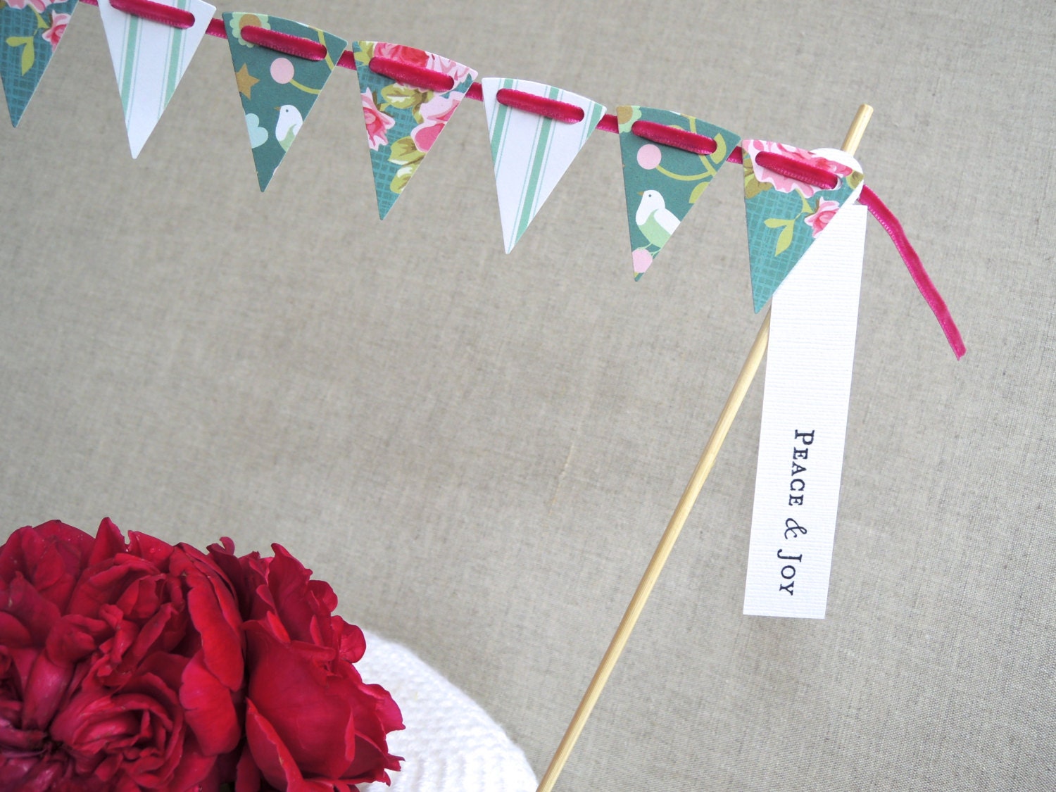 Christmas Cake Bunting with greeting label ~ Tilda Teal & Pink ~ made from double sided cardstock. Choose your own greeting MADE TO ORDER Il_570xn