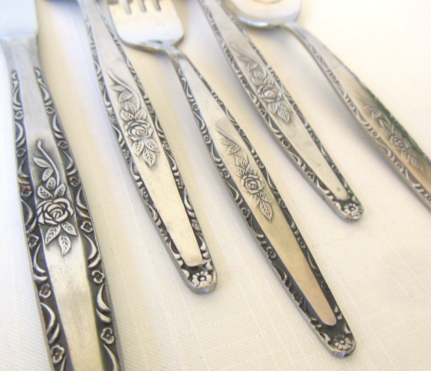 T & N Stainless Steel Japan Stylecraft SYF2 Flatware Replacement Pieces