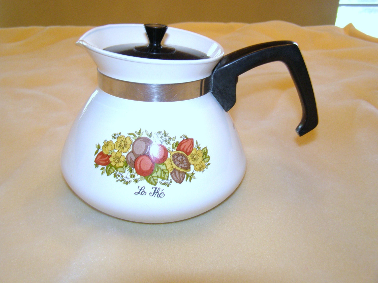 Vintage Spice Of Life Corning Ware 6 Cup Teapot by CharmedElegance