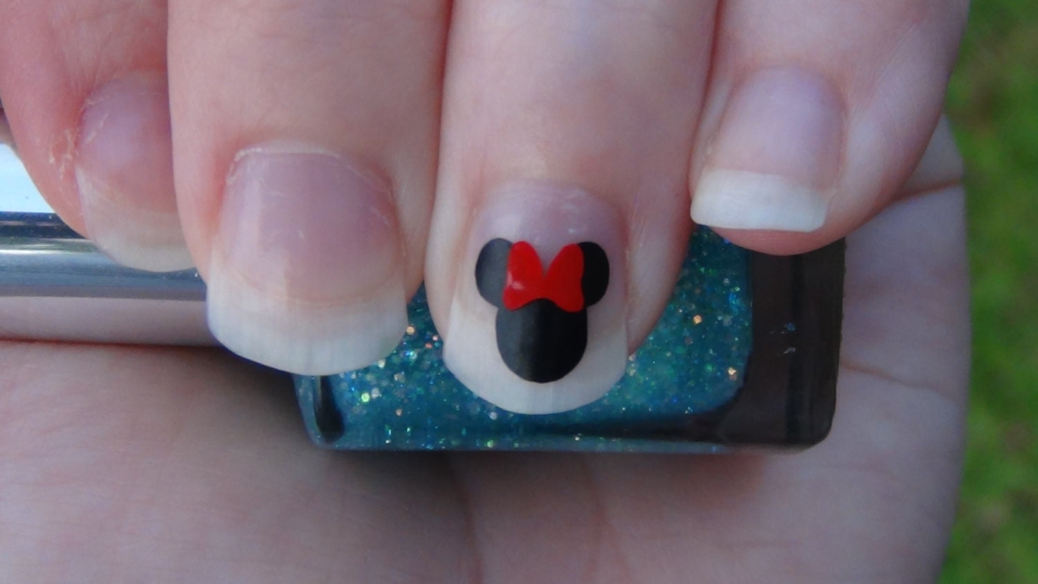 40 MINNIE MOUSE Size LARGE With Bow Inspired Nail Art Decals