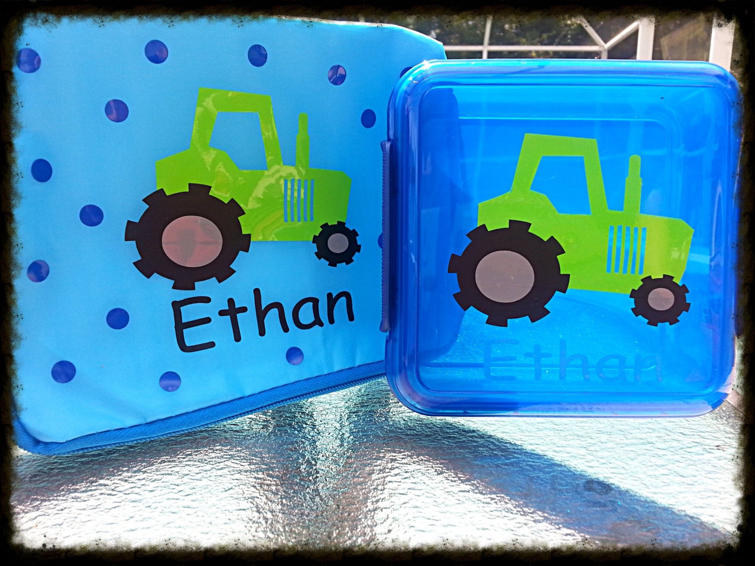 Set of lunch bag & lunch box personalize custom GREAT for school / daycare / party favor - Customforless