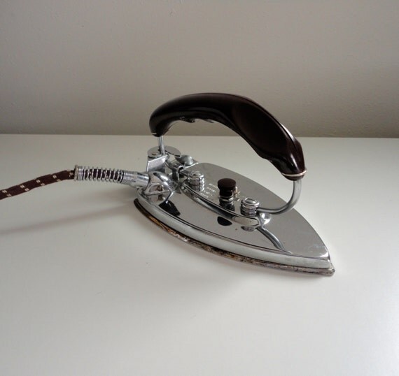Vintage folding iron by Durabilt fully automatic by KimBuilt