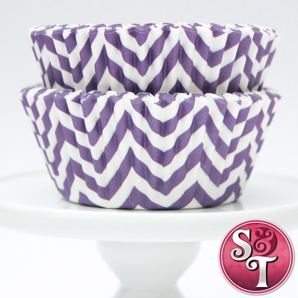 Chevron Purple GREASEPROOF Zigzag Baking Cups Cupcake Liners - Quantity 50 Il_570xn