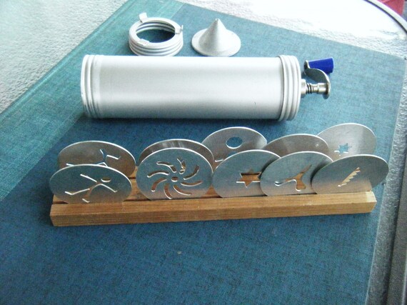 vintage cookie press Nordic Ware Cookie King by oldandcrafty