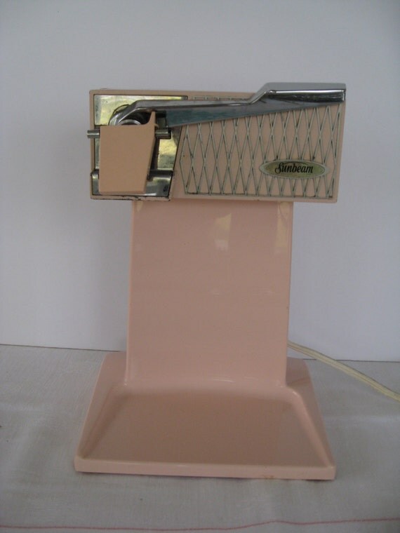 Sunbeam 1950's Electric Can Opener PINK by SapphireBluesVintage