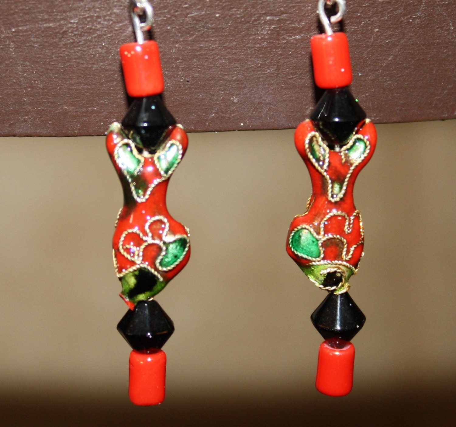 Earrings with Cloisonne beads. Red, green and black. Red and black beads. - ShineysFunShop Earrings with Cloisonne beads. Red, green and black. Red and black beads. - ShineysFunShop