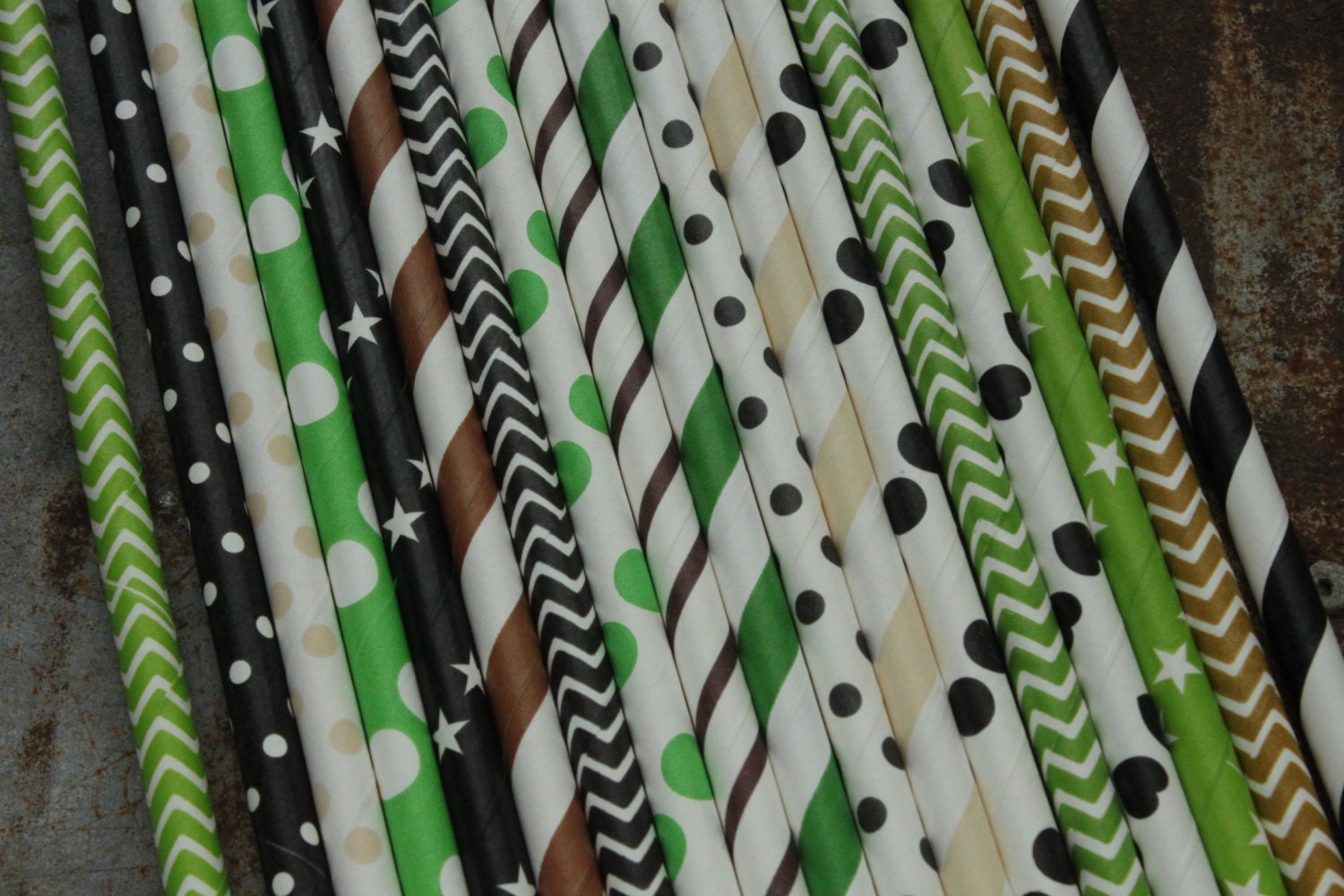 Camouflage Party Straws - Paper Straws - Set of 30 stripes - black, green, brown, Cream Il_570xn