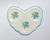 Unique Blue Cabbage Rose Heart Shaped Spoon Rest Vintage Stoneware - northandsouthshabby