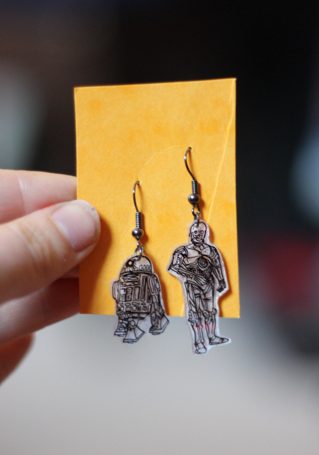 Star wars earrings 'C3PO & R2D2' by wishbonedesigns on Etsy