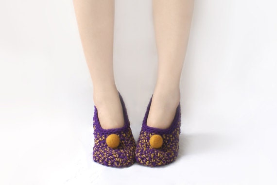 LAST PAIR ready to ship in size 7! Purple Crochet Slippers with Felted Embellishment, Ready to Ship