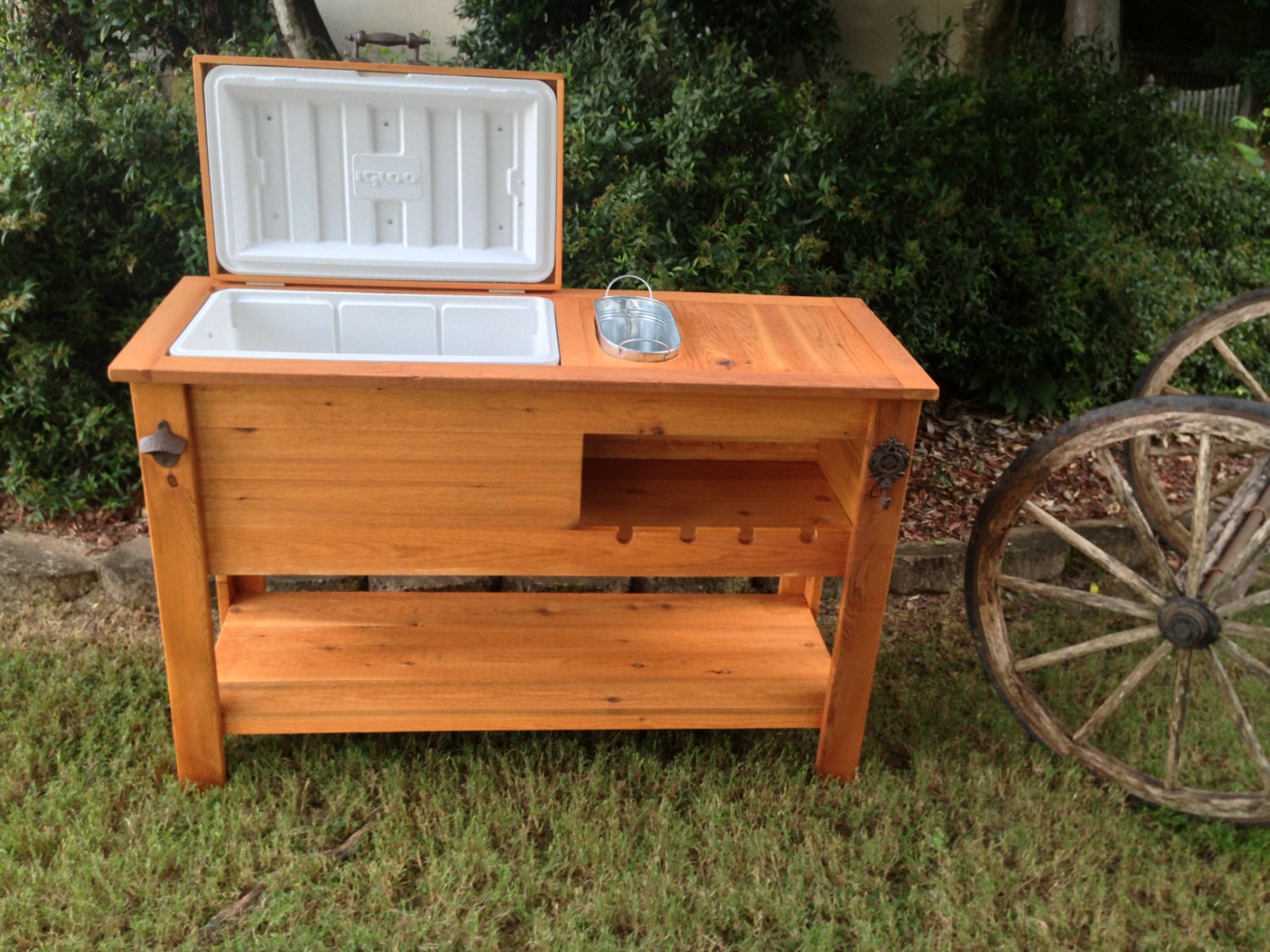 Rustic Cooler / Barn Wood Cooler / Sports Cooler / Outdoor Bar or Ice 