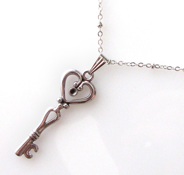 skeleton key necklace, gift under 20, heart key necklace, bridesmaid gift idea, antique silver necklace, silver key necklace, 20 inch - SimplyLovelies