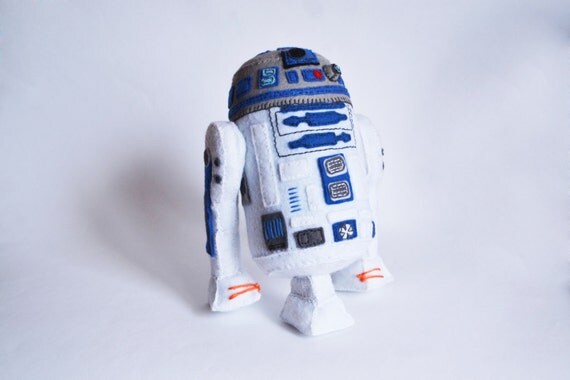 r2d2 stuffed toy