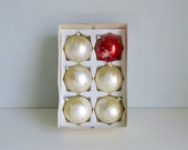 Christmas Tree Ornament / Bauble / Decor - Mercury Glass - Ivory, Gold, Glitter, Mountains - 1960's Holiday Decor - mungoandmidge