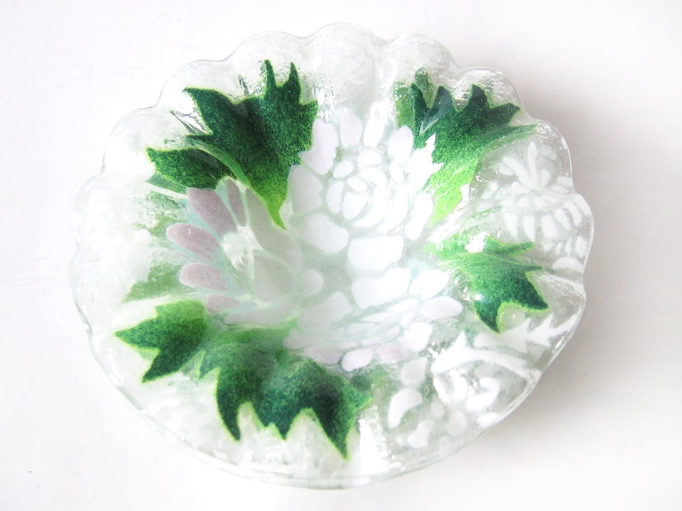 Vintage Sydenstricker Glass Bowls - Set of Three Green and White Cape Cod Wave Bowls - Sand Art - LaRouxVintage