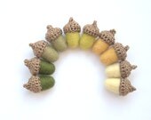 10 felted Acorns Golden brown autumn decor pale green olive Wedding rustic Thanksgiving wool gift decoration favor fall home garland - astashtoys