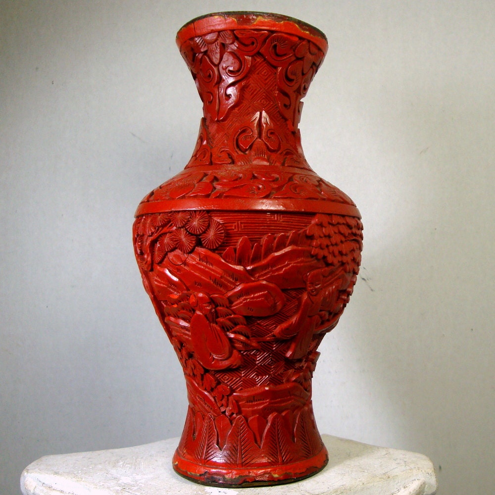 Vintage Asian Chinese Cinnebar Cinnabar Vase by VintageStarrBeads