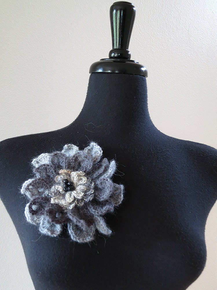 Elegant Light Gray Dark Gray Acrylic Wool Women Fashion Crochet Flower Brooch Pin