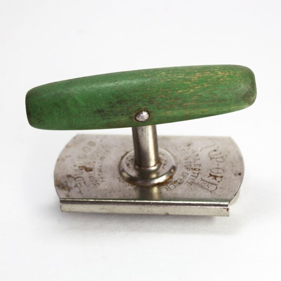 Vintage Edlund TopOff Jar Bottle Screw Top Opener by ItsStillLife