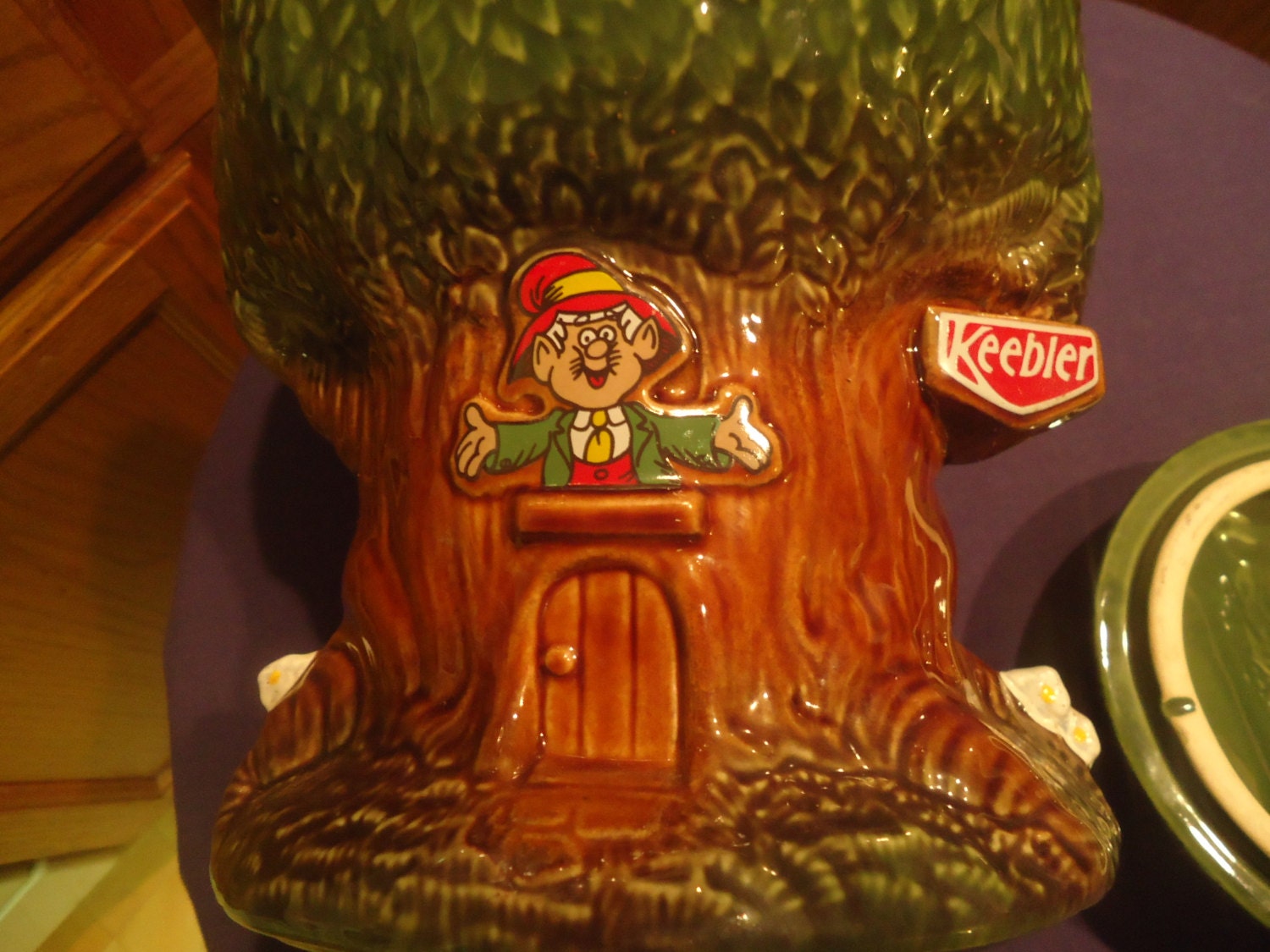 Vintage Keebler Elf Treehouse Cookie Jar by VintageTreasuresbyRN