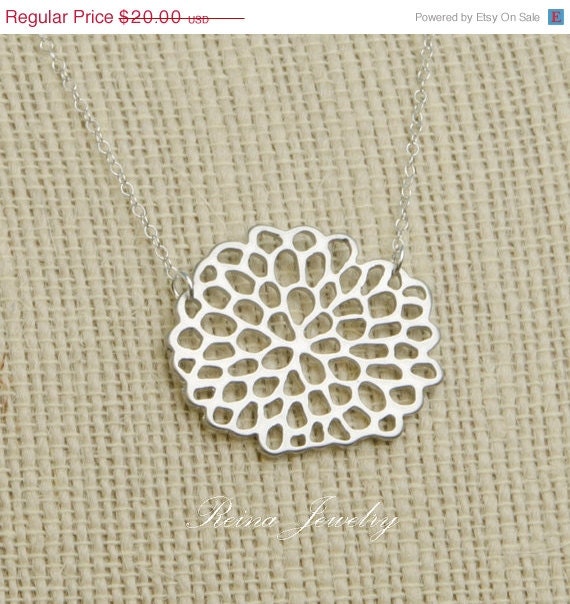 GOING OUT of BUSINESS Chrysanthemum Necklace - Bridal Flower Necklace - Mum Jewelry