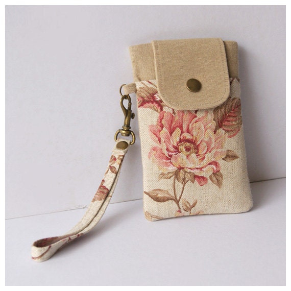 iPhone 5 Sleeve Padded Phone Case iPhone Wristlet by soarshadow