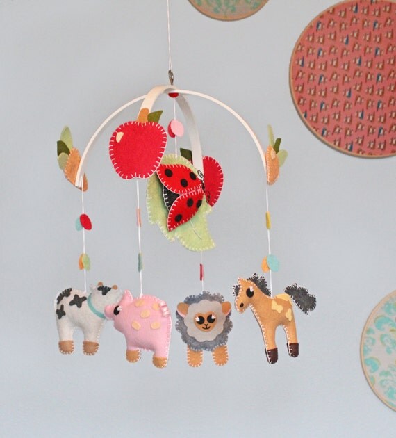 Farm Animals Baby Mobile Personalized by BeeJanieBabyMobiles
