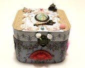 Marie Antoinette Trinket Box Jewelry Box - Bellecardsandgifts