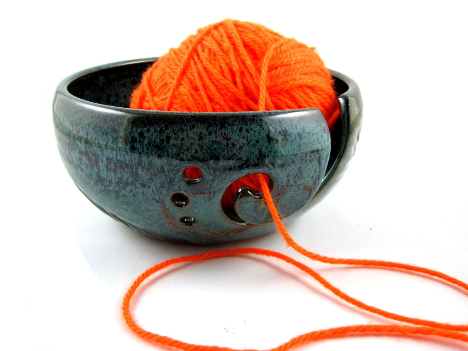 Yarn bowl, yarn organizer, pottery knitting bowl, Jade green In stock