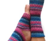 Yoga Socks Hand Knit in Pink and Blue Stripes Pedicure Pilates Dance - MadebyMegShop