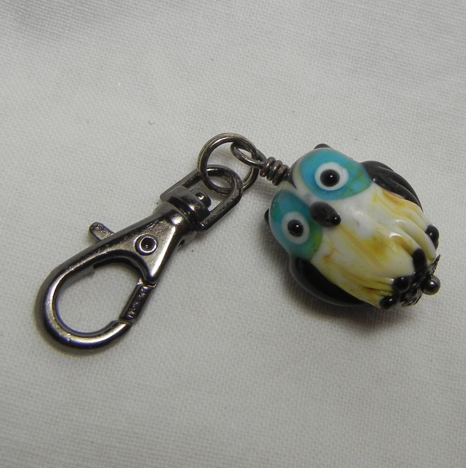 Cute Owl Zipper Pull Backpack Fob Purse Charm Lampwork Glass GunmetalBauble Keychain