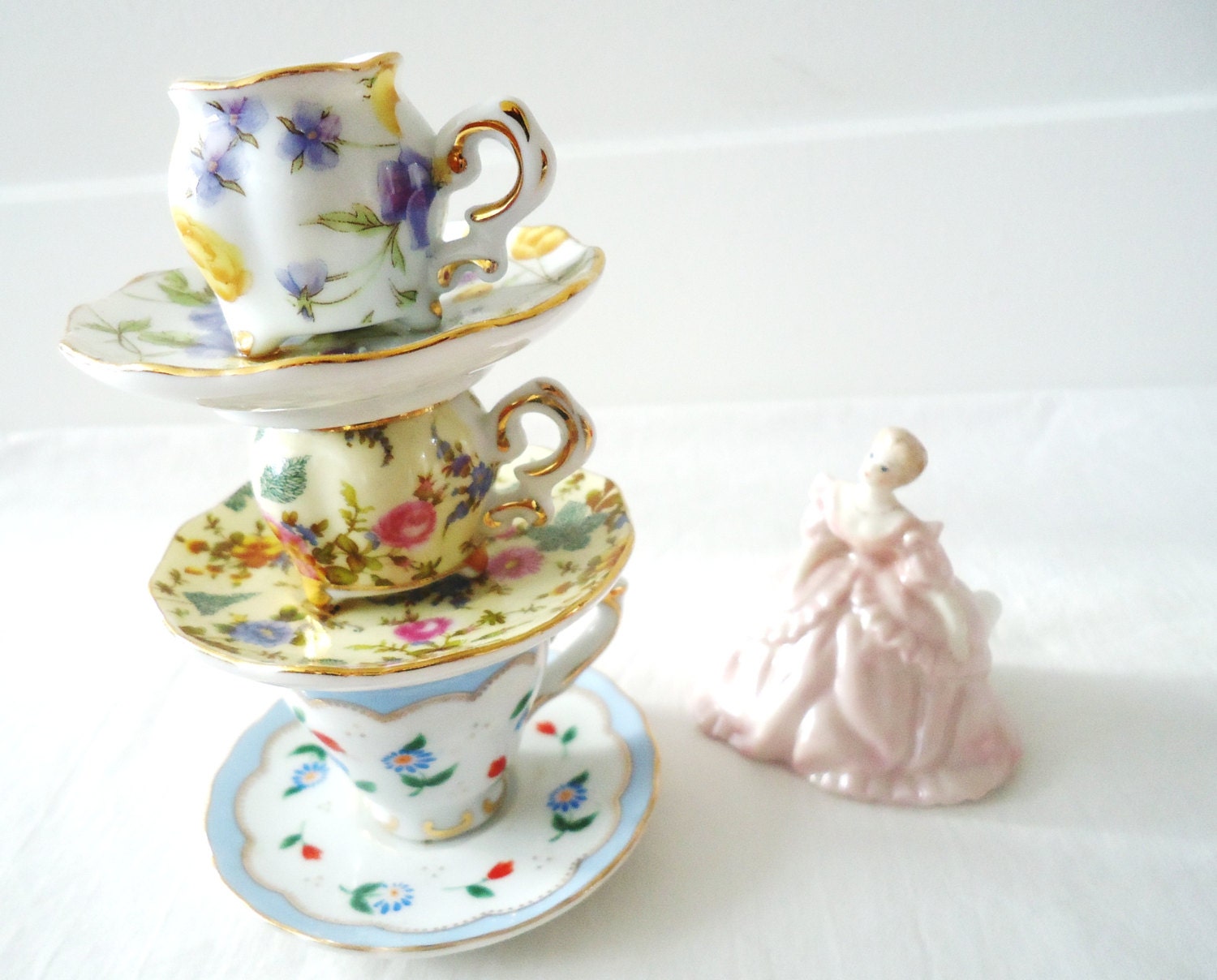 in Miniature Porzellan Germany vintage  and Tea cups Saucers Reutter miniature Cups saucers and Made tea