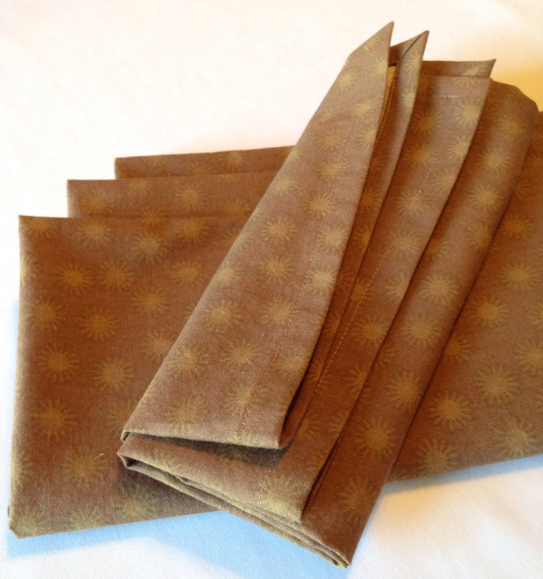 Cloth Dinner Napkins - Fun, Autumn Colored, Light Brown & Tan Star Patterned - TheCleverSeam