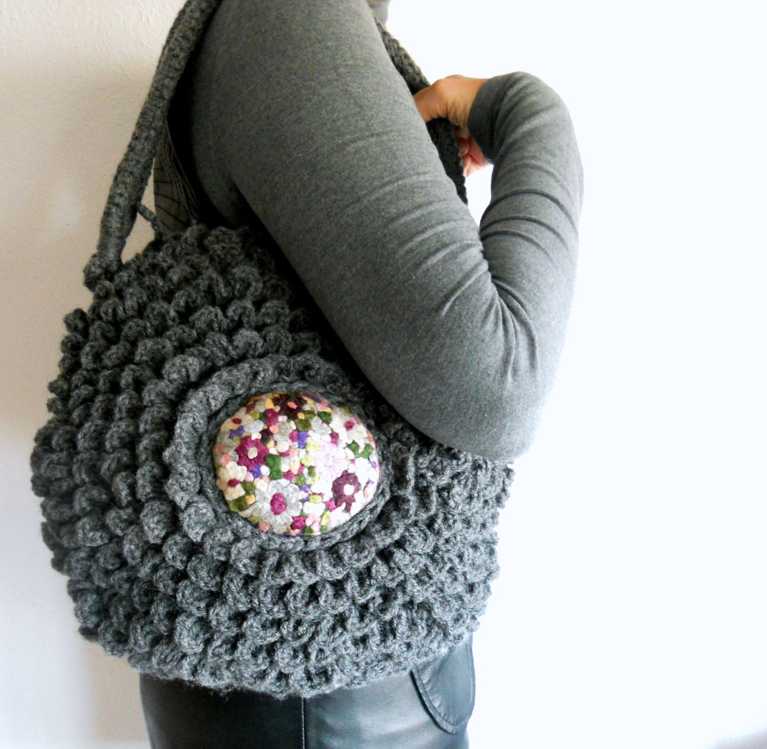 Grey purse , silver gray crocheted bag , embroidery and crochet purse, December trends
