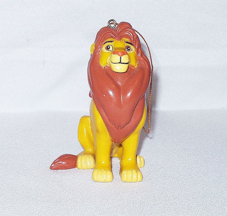 mufasa figurine