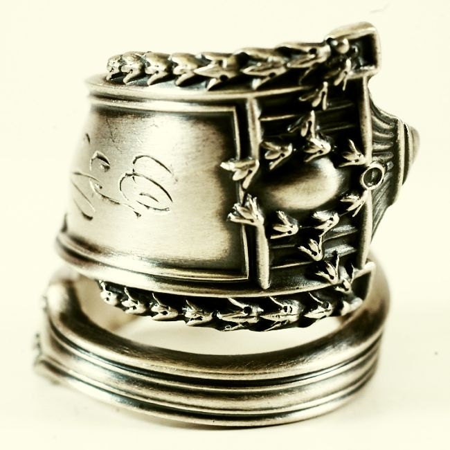 Spoon Ring Roman Column & Vines Sterling Silver, Handcrafted in Your Size (5031) - Spoonier