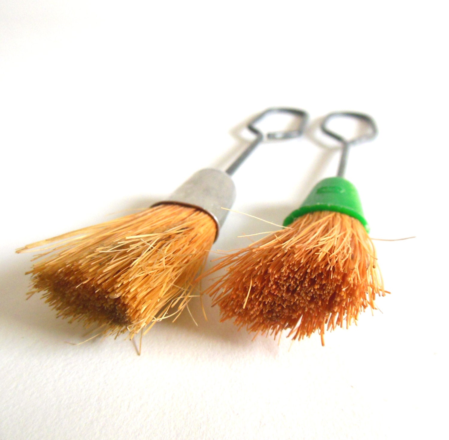 Fuller Basting Brush Natural Bristle Vintage by LaurasLastDitch