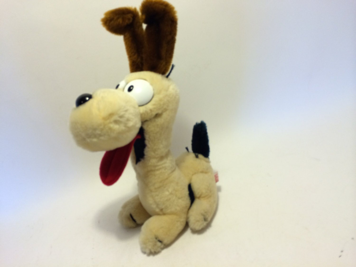 odie soft toy