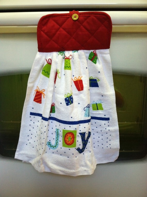 Christmas Hand Towel with Pot Holder and Oven by ShabChicCreations