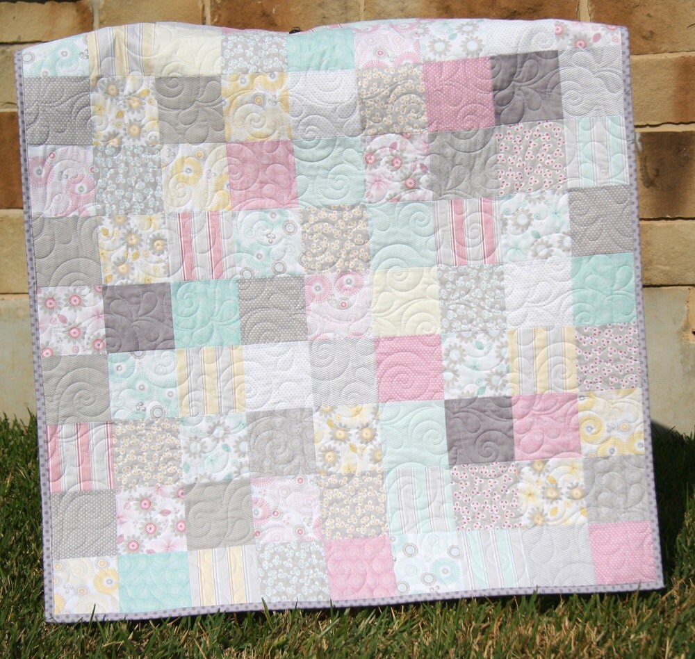 shabby chic baby girl quilt cottage style by sunnysidedesigns2 shabby chic baby girl quilt cottage style by sunnysidedesigns2