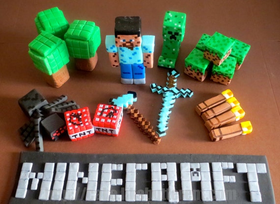 Fondant Minecraft Inspired Cake Toppers