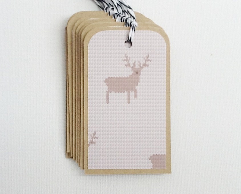 Reindeer Pattern Christmas Gift Tags, Set of 10 Handmade Kraft Holiday Tags - WideSkyPapercrafts