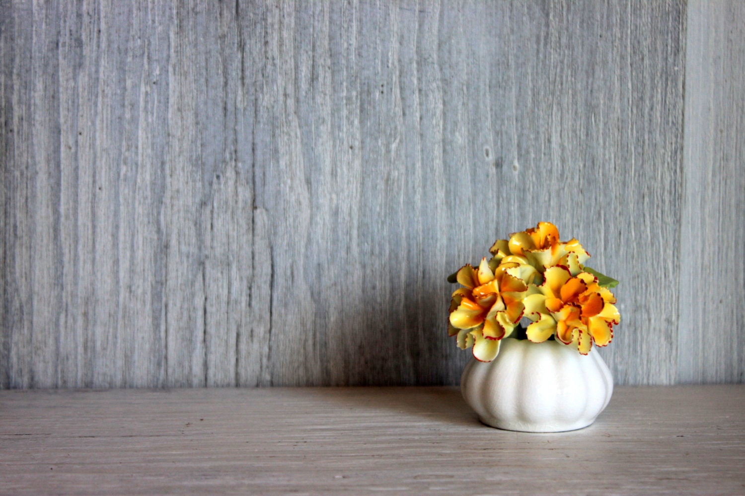 miniature porcelain flowers // english bone china // raybur staffordshire england // miniature bouquet - umbrellafant