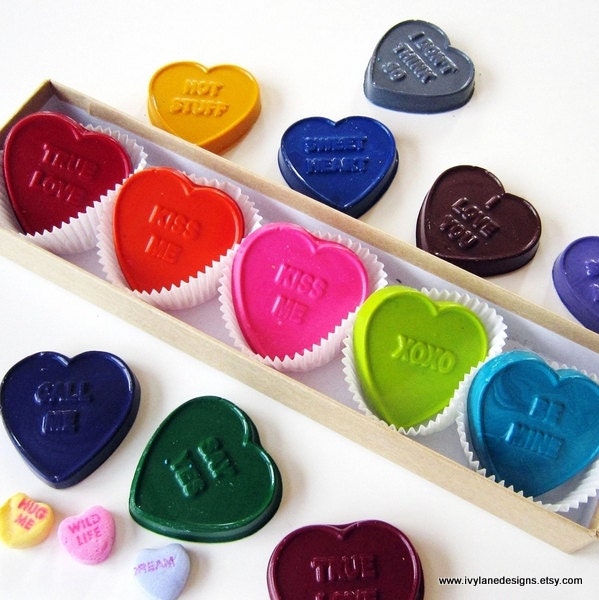 Kids' Valentine's Day Conversation HEART CRAYONS - Set of (5) - Coloring Party Favors - Eco-Friendly Toys in Assorted Colors - Free Gift Box - ivylanedesigns